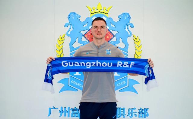 九游体育比分直播、实时比分网、足球比分、篮球比分、电竞比分、九游体育战绩查询-人和旧将蒂亚戈加盟广州城：会更加努力在中超立足